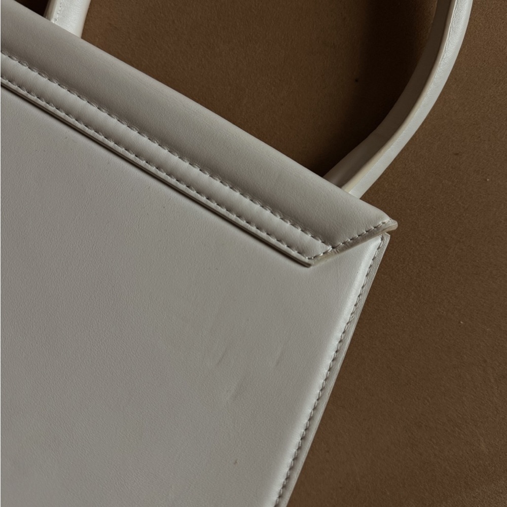 Jacquemus White Handbag - Picture 5 of 7